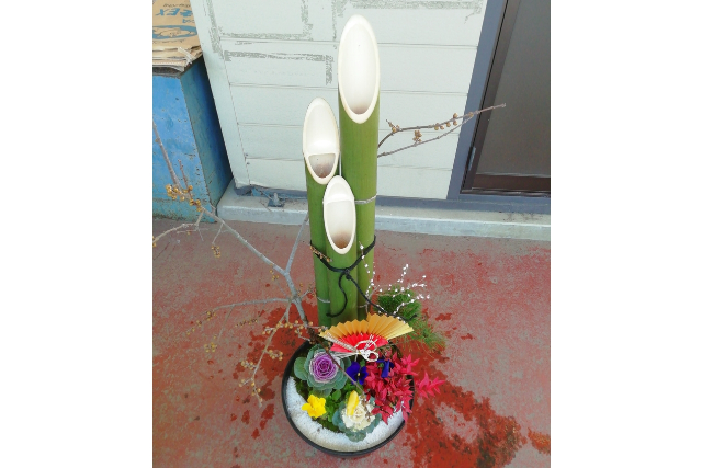 現地観光プラン レジャーチケット 定期観光バス 静岡 浜松 竹細工 非日常の爽やかな竹林内で竹遊び 好きなものを作って遊ぼう