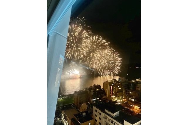 【12月20日(土)・21日(日)】別府タワー べっぷクリスマスファンタジア花火大会観覧チケット 【12月20日(土)・21日(日)】別府タワー べっぷクリスマスファンタジア花火大会観覧チケット