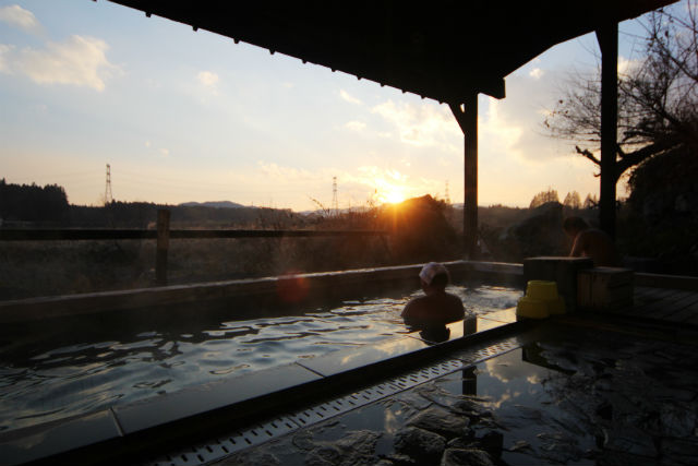 前鬼怒川 かご岩温泉旅館