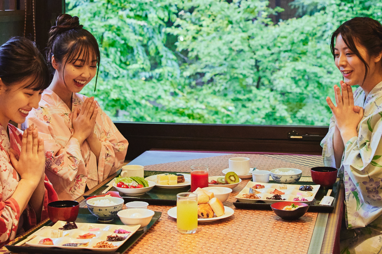 【平日限定・2200円割引】入館料+深夜料金+朝食バイキングセット【10925】 【平日限定・2200円割引】入館料+深夜料金+朝食バイキングセット【10925】