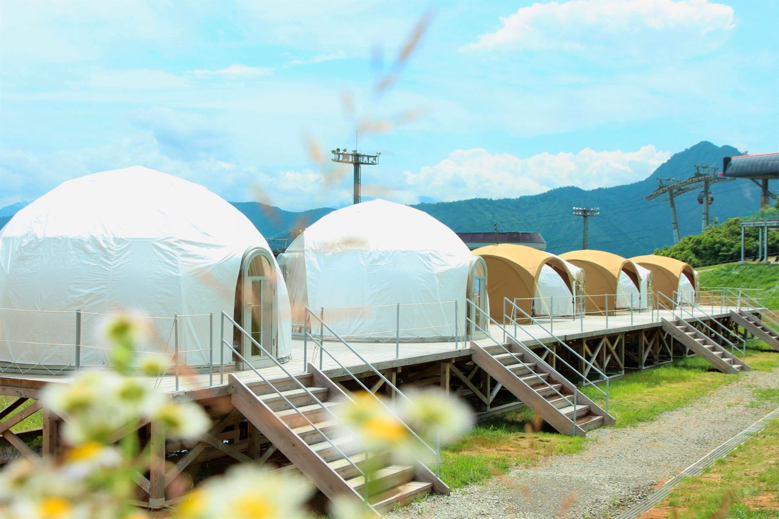 【購入日の翌日から使用可・最大 400円割引】ザ・ヴェランダ石打丸山 施設利用券(ゴンドラ往復乗車) 【購入日の翌日から使用可・最大 400円割引】ザ・ヴェランダ石打丸山 施設利用券(ゴンドラ往復乗車)