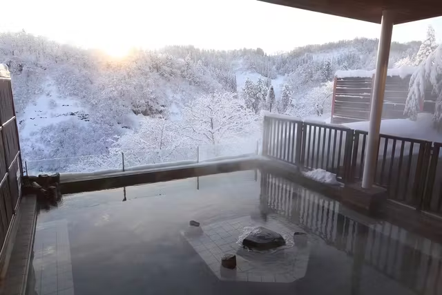 10枚回数券でお得! ナステビュウ湯の山 【お風呂だけプラン/ご来光風呂】 クーポン 10枚回数券でお得! ナステビュウ湯の山 【お風呂だけプラン/ご来光風呂】 クーポン