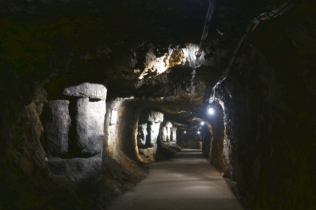 地底王国「美川ムーバレー」 写真4