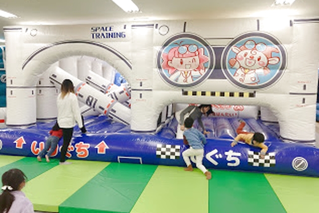 アメイジングワールド プリオ豊川店