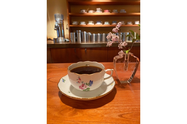 炭火焙煎珈琲　凛　銀座四丁目本店 写真4