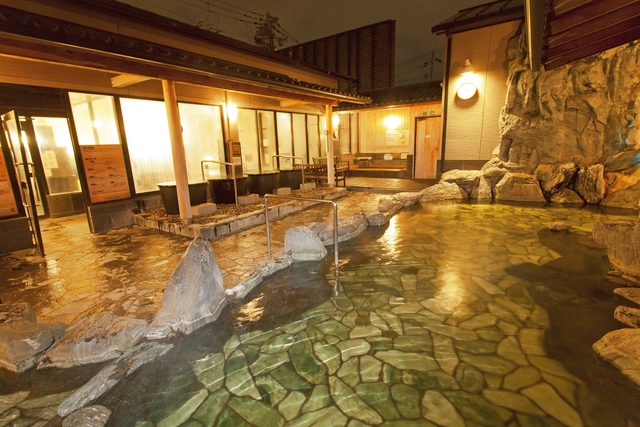 ユーバスRoyal高井田店