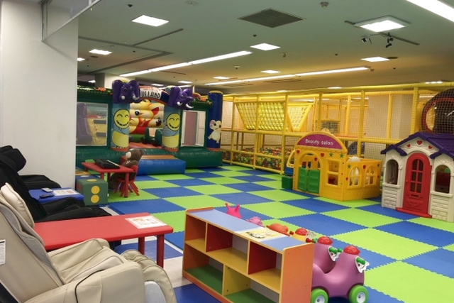 Kid's US.LANDイオン海老名店 写真2