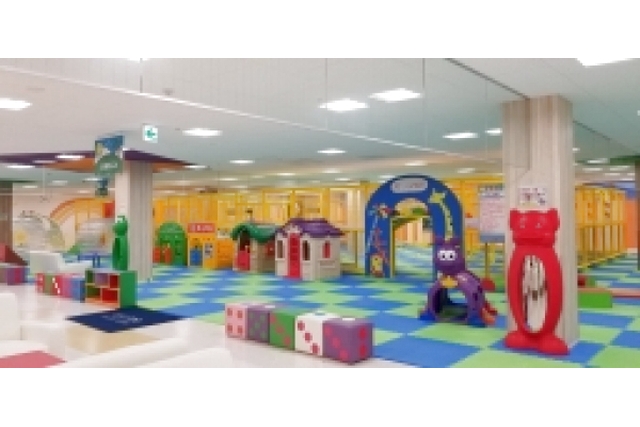 Kid's US.LAND　アイランドアイ店