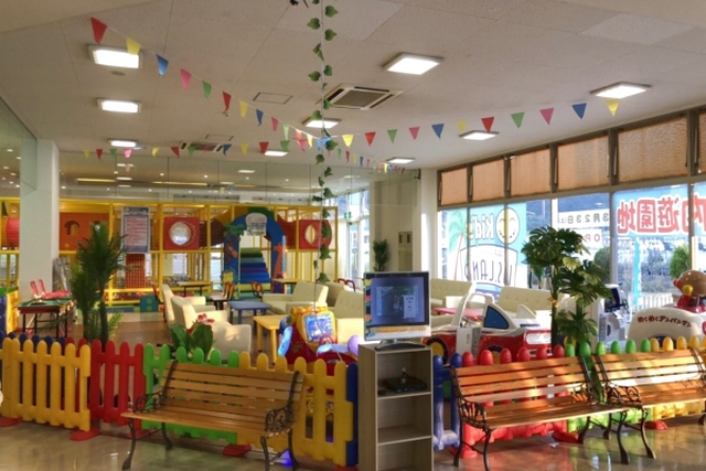 Kid's US.LAND トリアス久山店