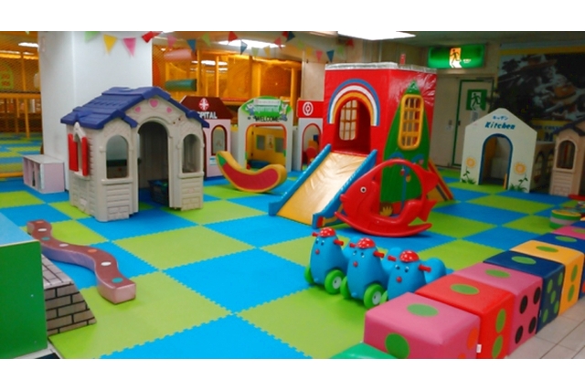 Kid's US.LAND　イズミヤ今福店