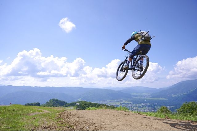【もっと知りたい!信州体験割】(購入翌日から使用可)白馬岩岳マウンテンリゾート MTB PARK 1日券(9月30日迄) 【もっと知りたい!信州体験割】(購入翌日から使用可)白馬岩岳マウンテンリゾート MTB PARK 1日券(9月30日迄)