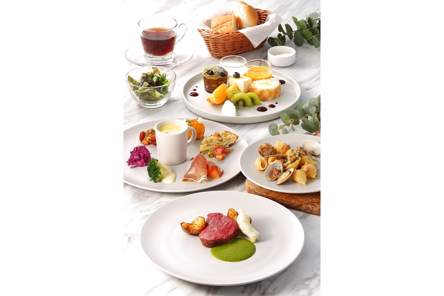 SOMEWHERE RESTAURANT&BAR / 都ホテル博多 写真4