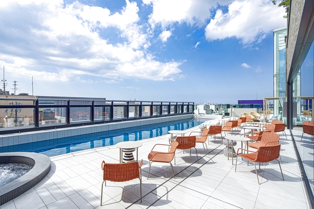 SOMEWHERE RESTAURANT&BAR / 都ホテル博多 写真3