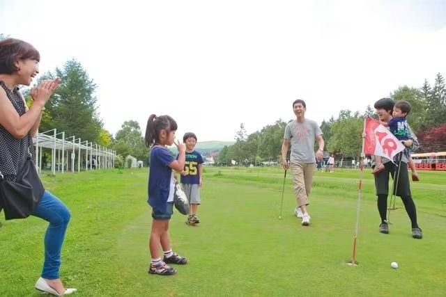 【最大200円割引】池の平ファミリーランド入園+ゴルフセット券 【最大200円割引】池の平ファミリーランド入園+ゴルフセット券