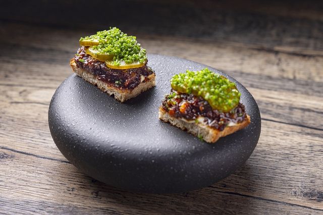 【メトロポリタングリル】乾杯グラスシャンパン付き!全9品ディナーコース「SIGNATURE」 【メトロポリタングリル】乾杯グラスシャンパン付き!全9品ディナーコース「SIGNATURE」