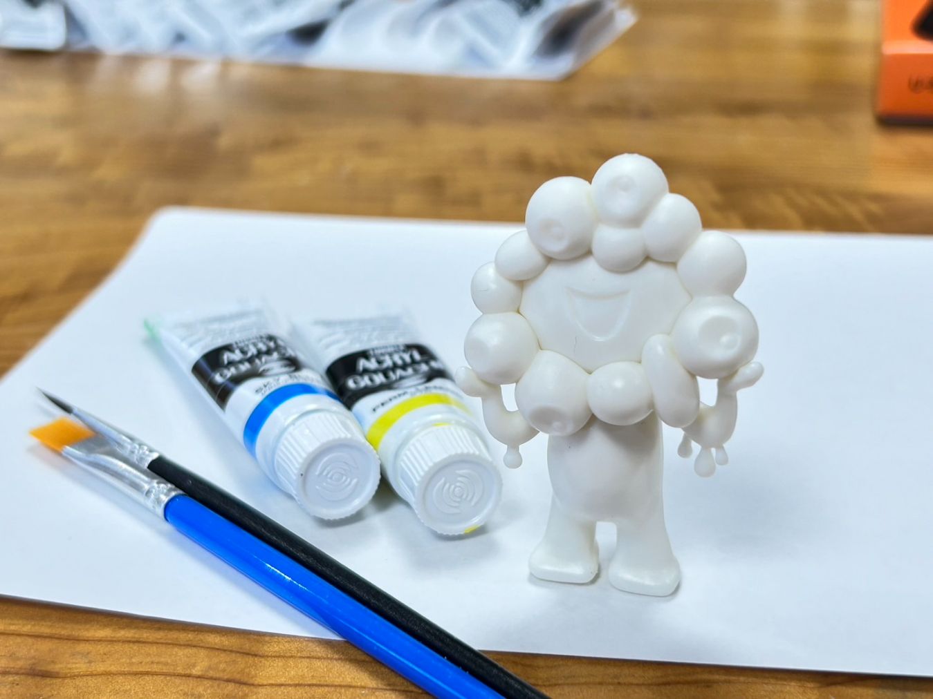 ミャクミャクフィギュア塗装ワークショップ ミャクミャクフィギュア塗装ワークショップ