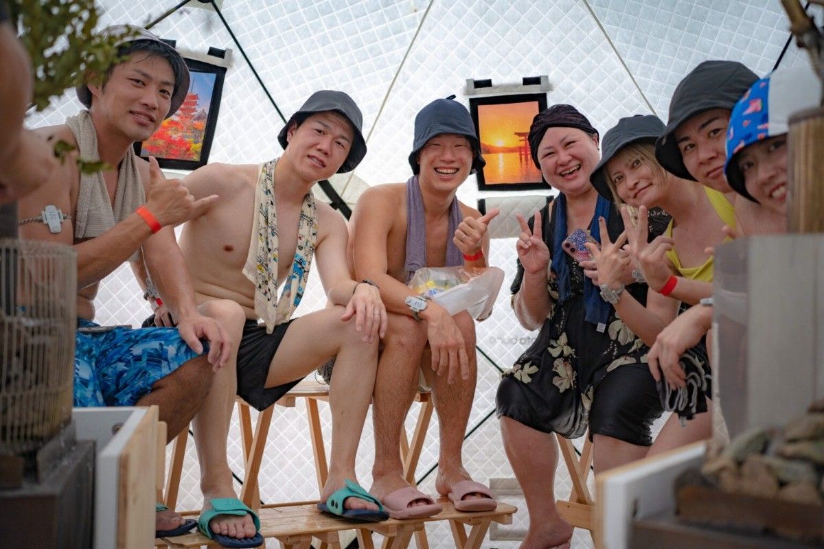 テントサウナ+インフィニティ冷泉水風呂+温泉利用+サウナポンチョ、湯あみ着付 テントサウナ+インフィニティ冷泉水風呂+温泉利用+サウナポンチョ、湯あみ着付