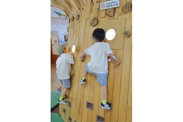 佐久平ハイウェイオアシスパラダ