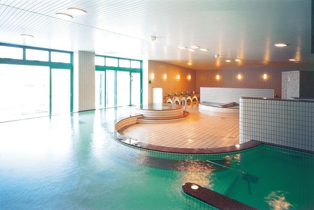 【購入翌日から利用可★平日パック★1,300円割引】鷲ヶ岳単独リフト1日券+鷲の湯入浴券 ※IC保証金込 【購入翌日から利用可★平日パック★1,300円割引】鷲ヶ岳単独リフト1日券+鷲の湯入浴券 ※IC保証金込