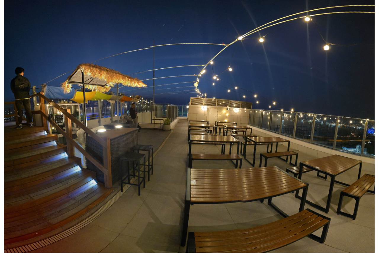 \地上48m!! Sky Loungeを満喫♪/屋上プール付き贅沢ナイトプラン〈ワンドリンク付〉 \地上48m!! Sky Loungeを満喫♪/屋上プール付き贅沢ナイトプラン〈ワンドリンク付〉