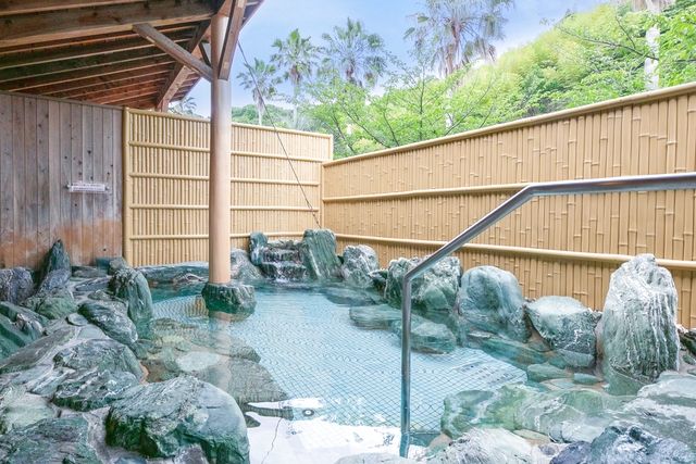 8月31日迄利用【200円引】マリッサリゾート サザンセト周防大島の天然温泉&サウナ利用券(タオル付) 8月31日迄利用【200円引】マリッサリゾート サザンセト周防大島の天然温泉&サウナ利用券(タオル付)