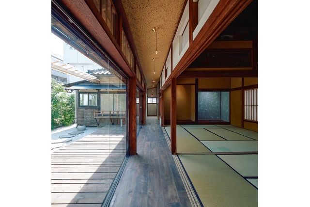 【書籍付当日券】mirror, mirror, mirror mika ninagawa 【書籍付当日券】mirror, mirror, mirror mika ninagawa