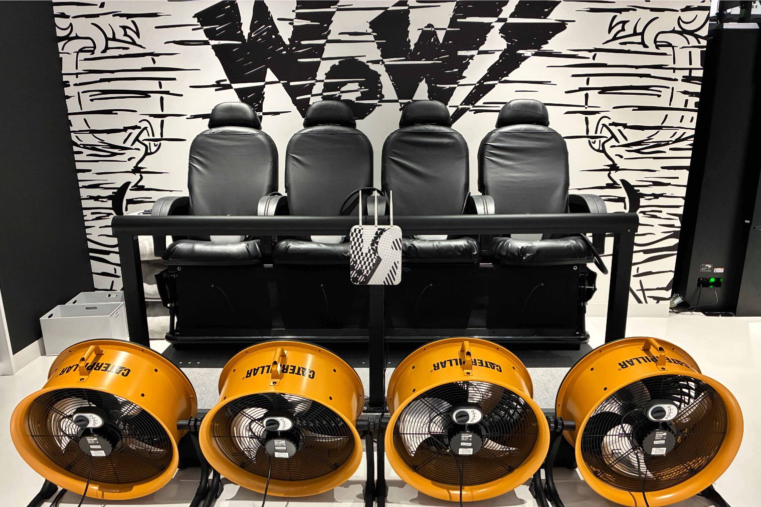 VR BASE TOKYO福岡店 1日遊び放題チケット VR BASE TOKYO福岡店 1日遊び放題チケット