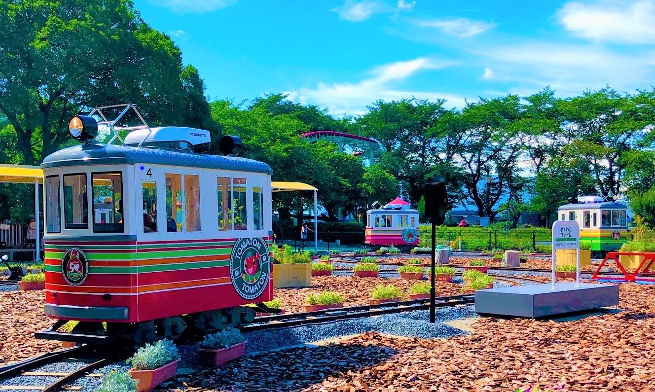 【200円引き】【前売券】緑の中のファミリーランド むさしの村 入園+フリーパス 【200円引き】【前売券】緑の中のファミリーランド むさしの村 入園+フリーパス
