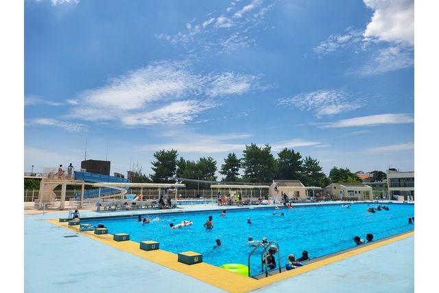 【回数券※11回分】朝日ケ丘公園水泳プール(芦屋)|ウォータースライダー含む3つのプールで遊べる 【回数券※11回分】朝日ケ丘公園水泳プール(芦屋)|ウォータースライダー含む3つのプールで遊べる