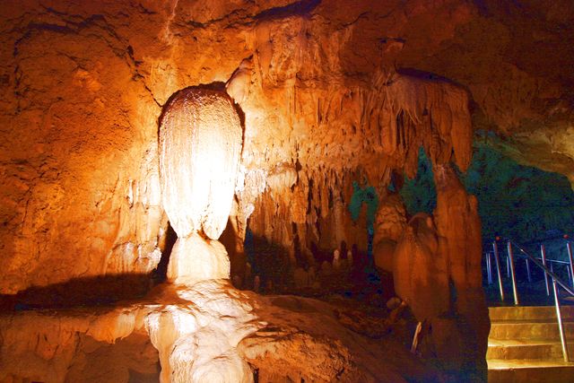 石垣島鍾乳洞のチケット | 観光&遊び・体験・レジャー専門予約サイト